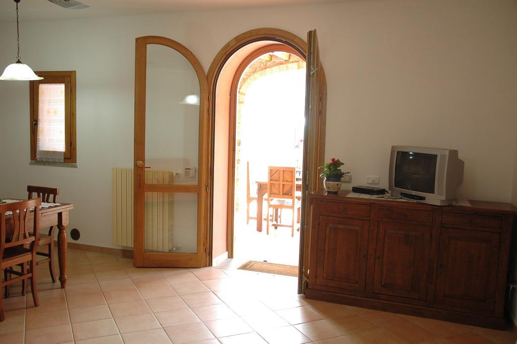 Agriturismo Podere Gozzuto Gavorrano Δωμάτιο φωτογραφία