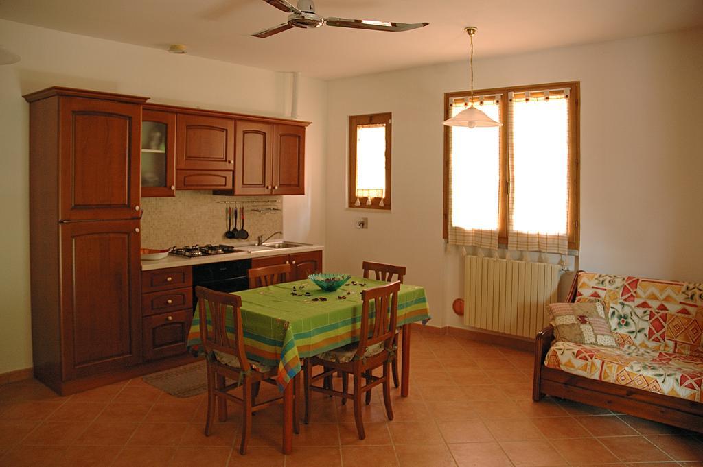 Agriturismo Podere Gozzuto Gavorrano Δωμάτιο φωτογραφία